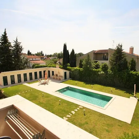 One Bedroom Bonsai With Shared Pool * Kukci